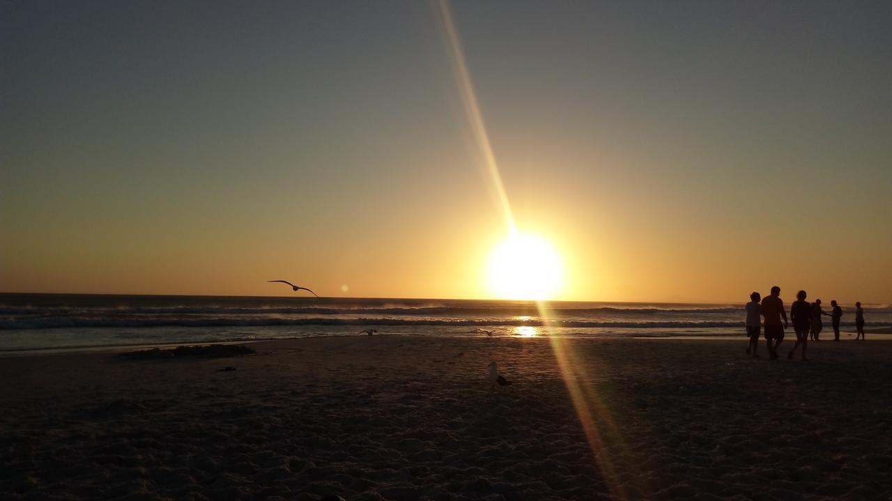 Apartamento Em Cabo Frio Bagian luar foto